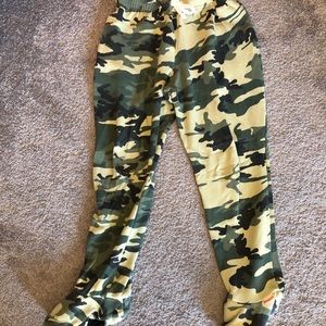 JeeJays Sweat Pants - Camo - Small
